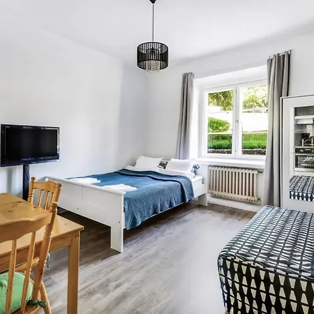 Apartment Wehost Compact Travellers Hq With Super Location @vilhonvuorenkuja 6 *